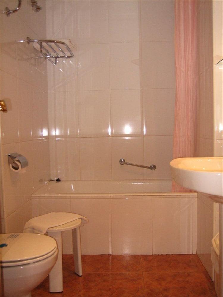 Hotel Chane La Puebla De Alfinden Экстерьер фото