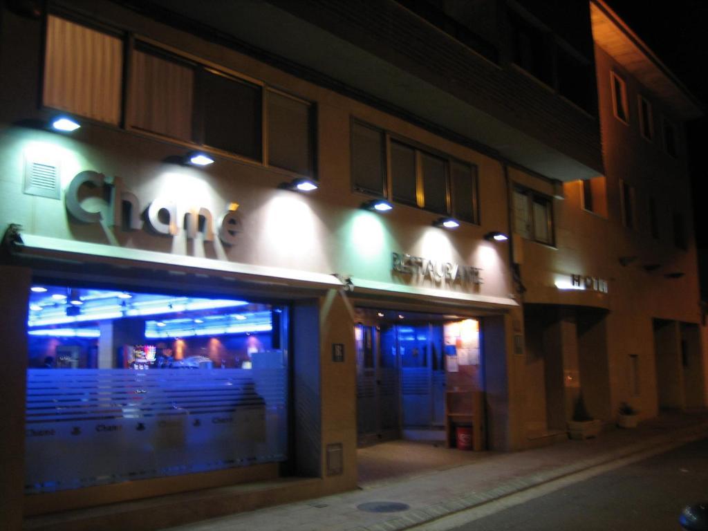 Hotel Chane La Puebla De Alfinden Экстерьер фото